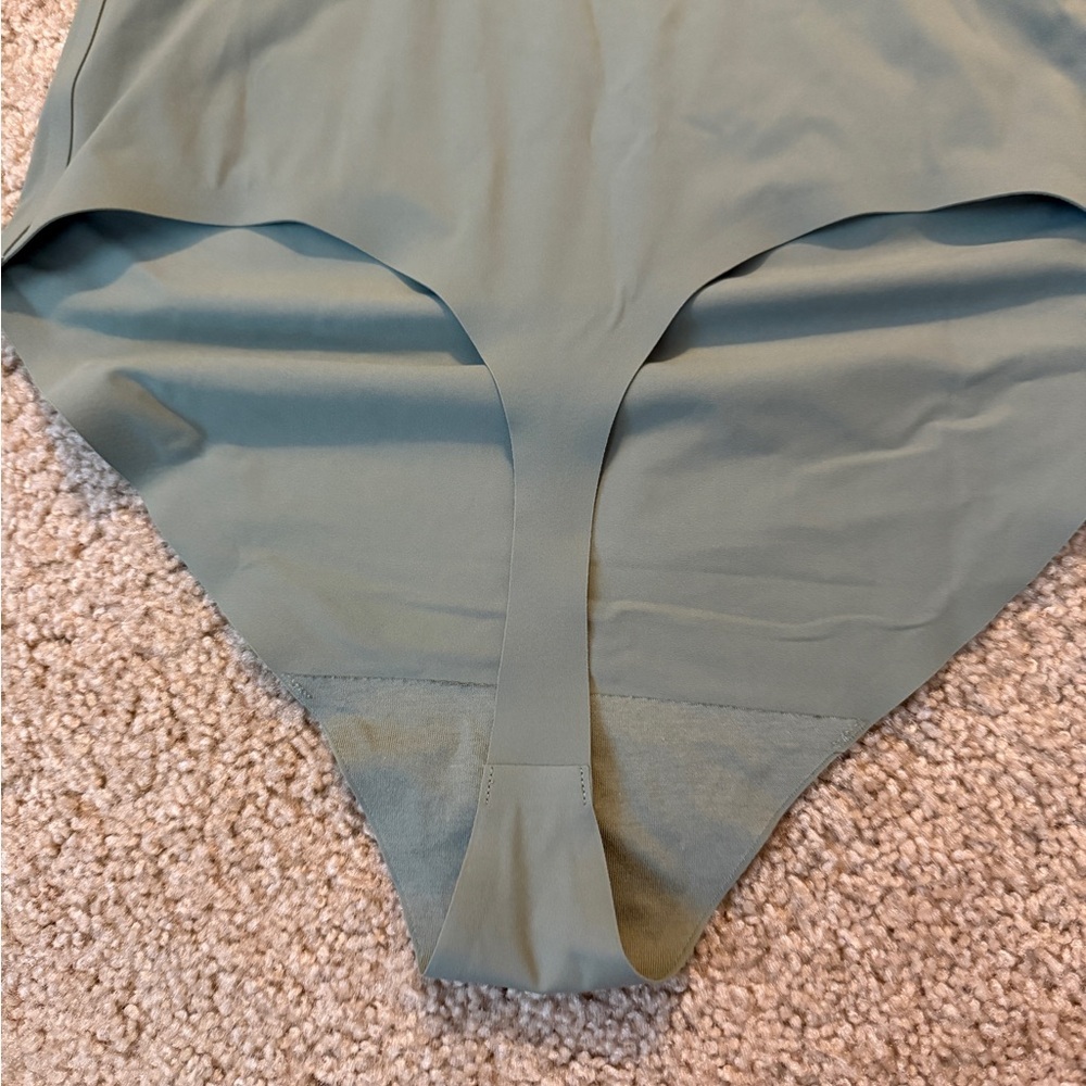 aerie Sage Green Scoop Neck Bodysuit - Picture 5 of 7